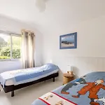 Avec Piscine - 400 M Ferienhaus *